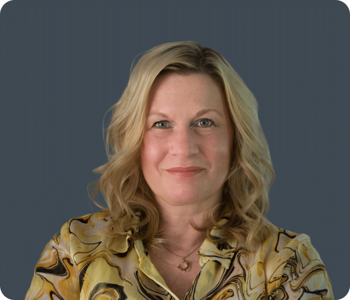 Steph coward blue background | Leaders