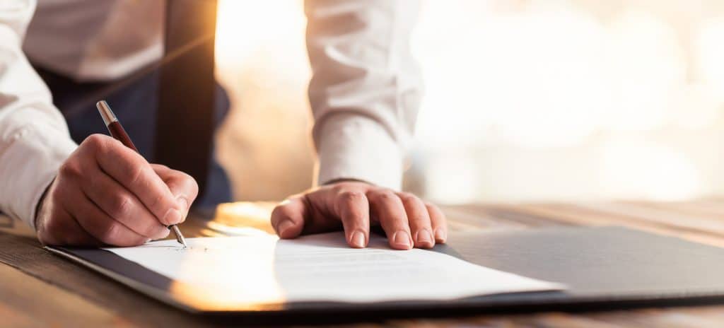 iStock 1139437262 | UK Corporation Tax Filing: A Workflow Guide for Accountants (2026/27) 